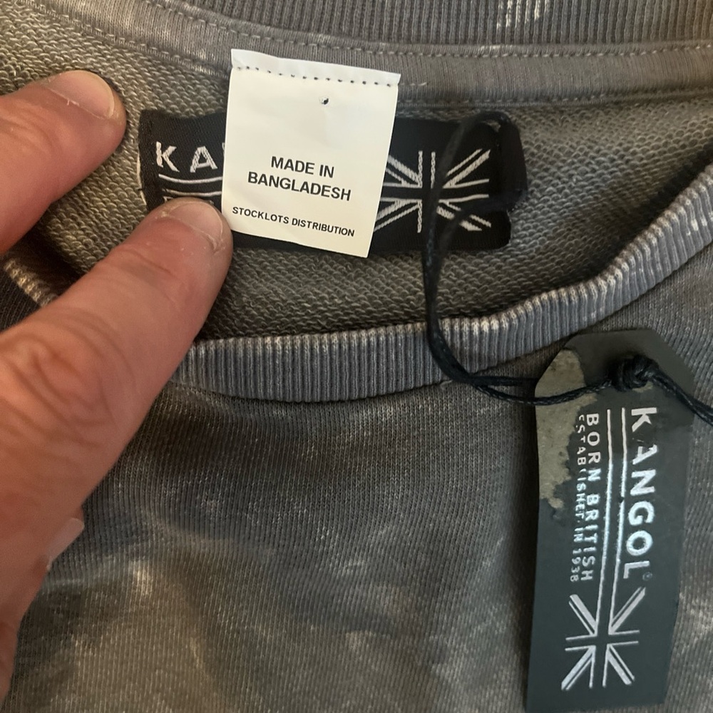 Kangol Distressed Gray Crewneck Sweater - Picture 5 of 10